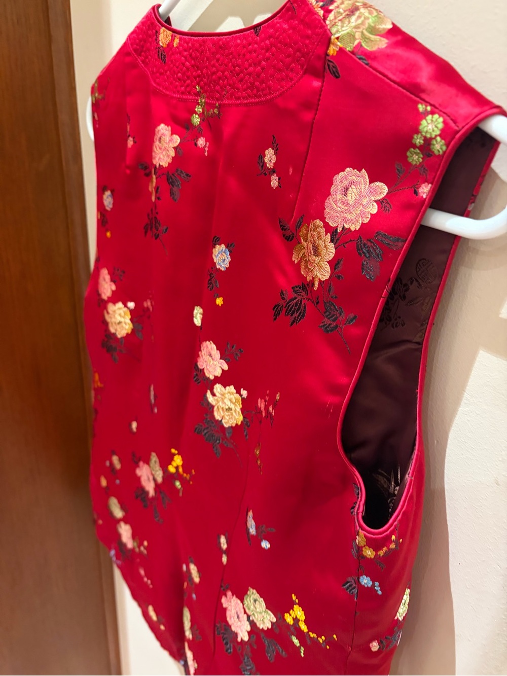 Vintage Red Floral Embroidered Reversible Chinese Traditional Vest - Picture 10 of 12